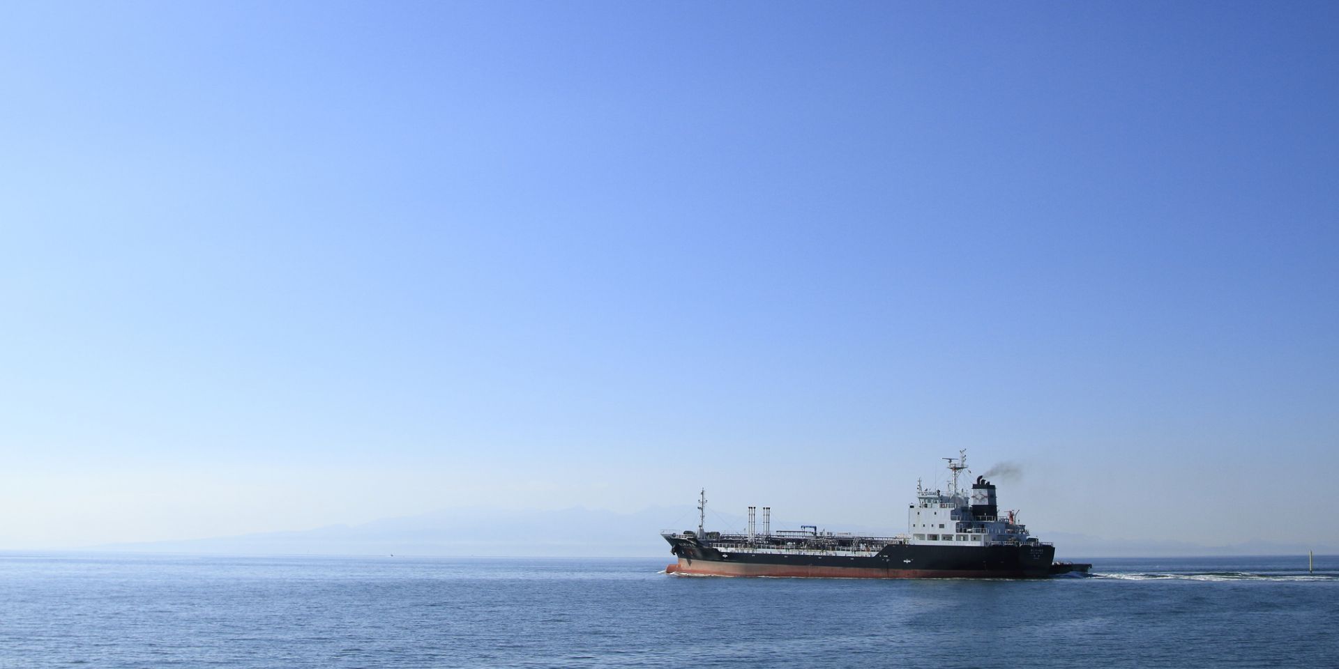 海の上で、信頼をつなぐ。